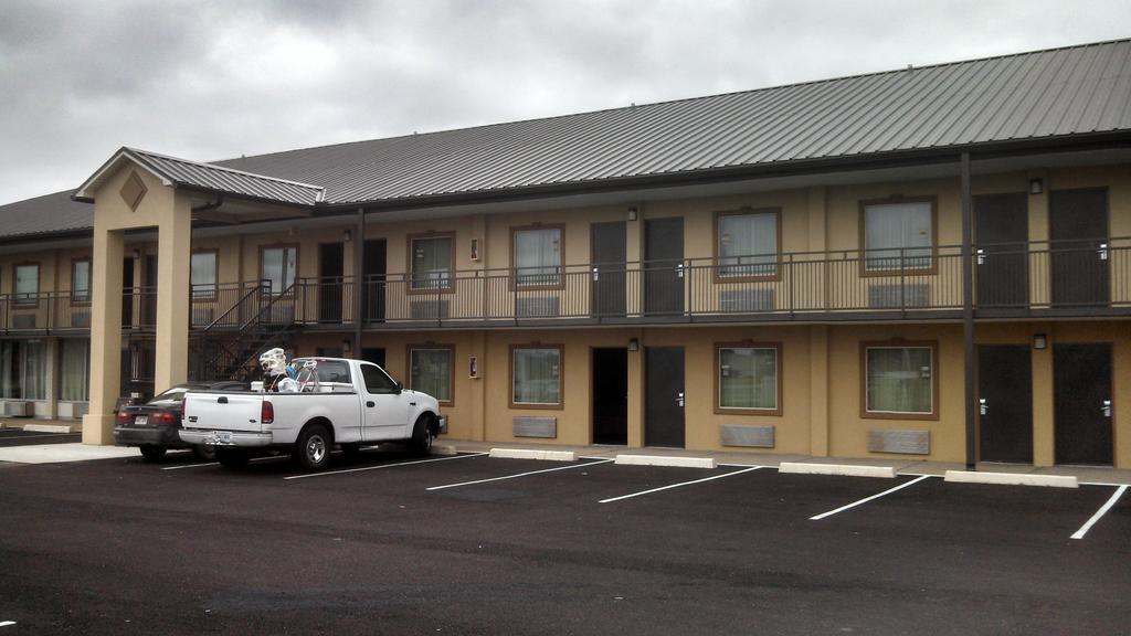 Shell Lake Relax Inn Heth المظهر الخارجي الصورة
